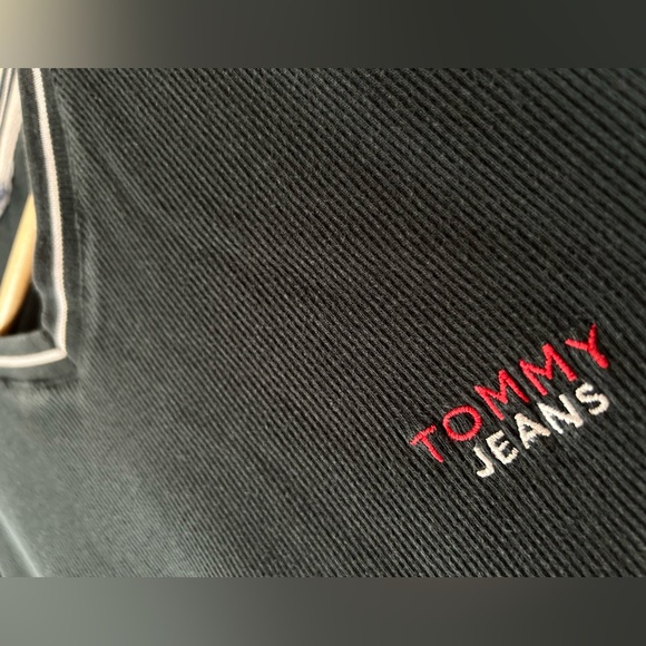 Vintage 90s Tommy Hilfiger sleeve tee shirt Tommy Jeans - Picture 4 of 10